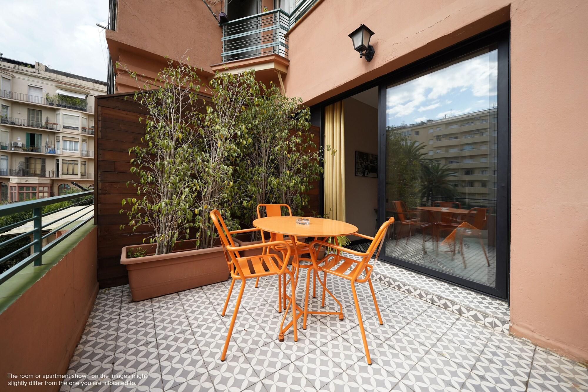 Numa Barcelona Roca Aparthotel Eksteriør bilde